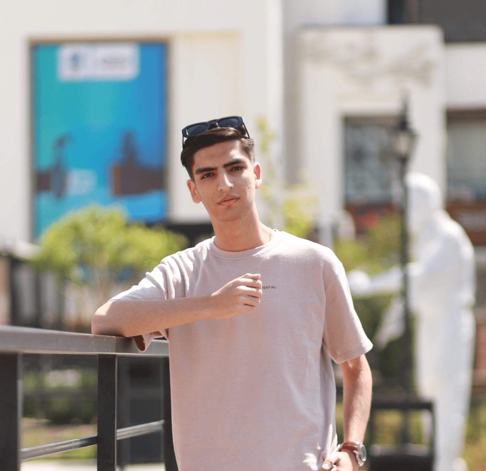 ifarshadev - قالب نمونه‌کار و رزومه شخصی HTML